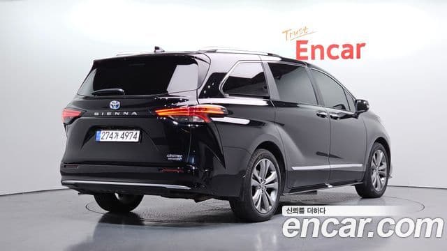 Toyota Sienna 4th Gen 2
