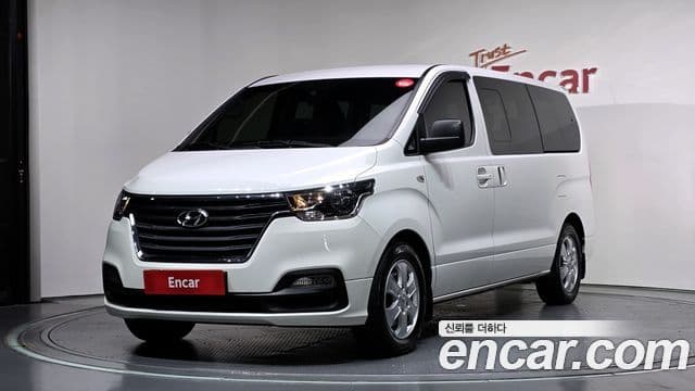 Hyundai The New Grand Starex 1