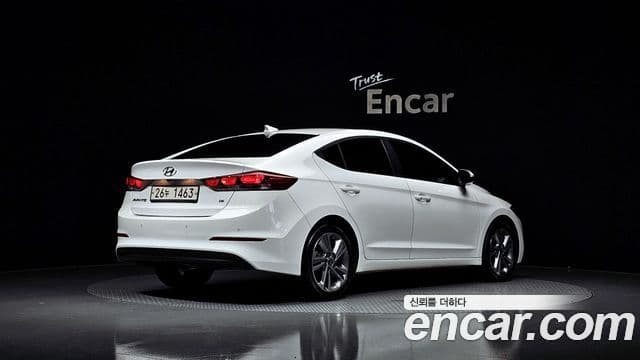Hyundai Avante AD 2