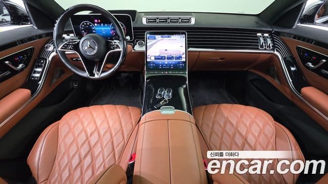 Mercedes-Benz S-Class W223 4