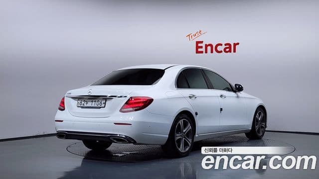 Mercedes-Benz E-Class W213 2