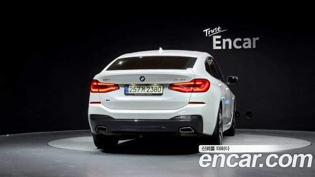BMW 6 Series GT (G32) 4