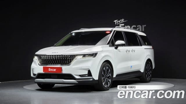 Kia Carnival 4th Gen — 1