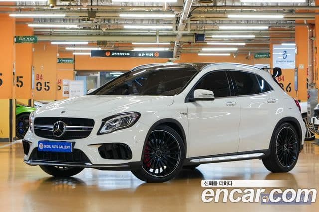 Mercedes-Benz GLA-Class X156
