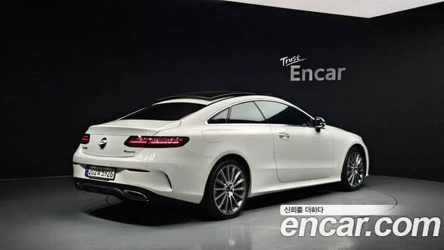 Mercedes-Benz E-Class W213 2