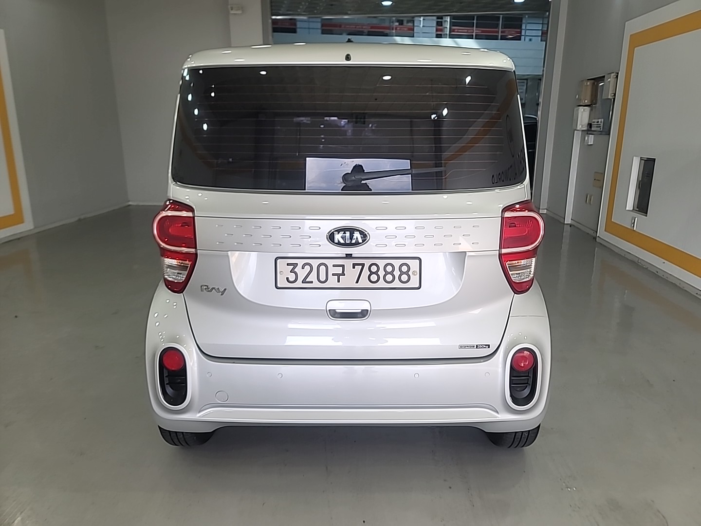 Kia The New Ray 4