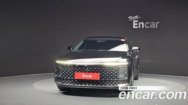 Hyundai Grandeur (GN7) 2