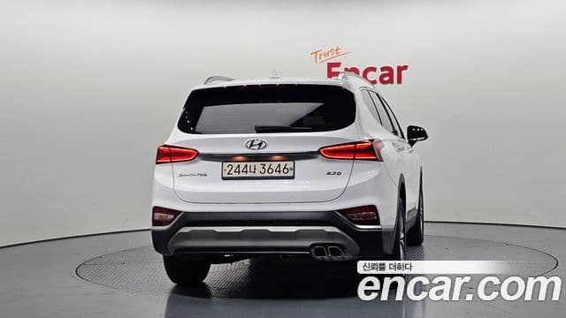 Hyundai Santa Fe TM 3