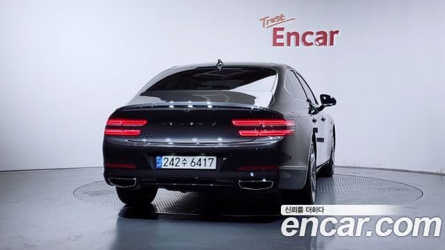 Genesis G80 (RG3) 4