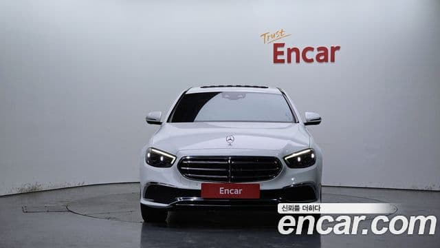 Mercedes-Benz E-Class W213 3