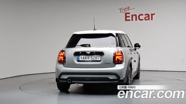 MINI Cooper 3