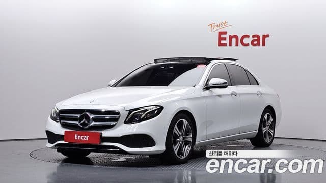 Mercedes-Benz E-Class W213 1