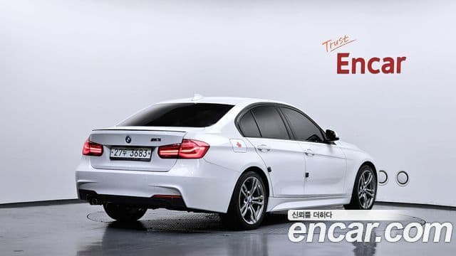 BMW 3 Series (F30) 2