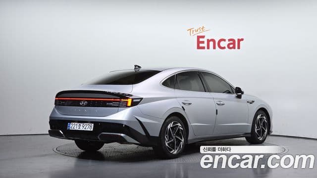Hyundai Sonata The Edge (DN8) 2