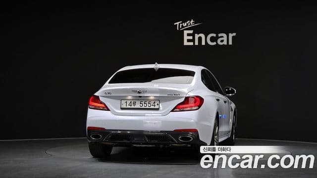 Genesis G70 3