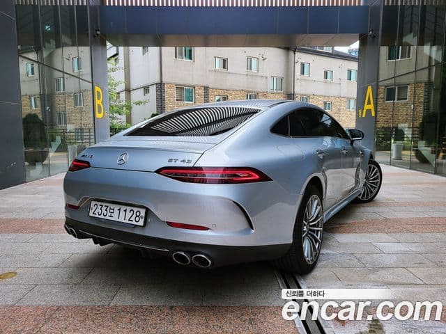 Mercedes-Benz AMG GT 3