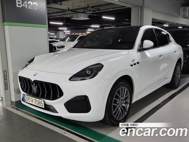 Maserati Grecale 3