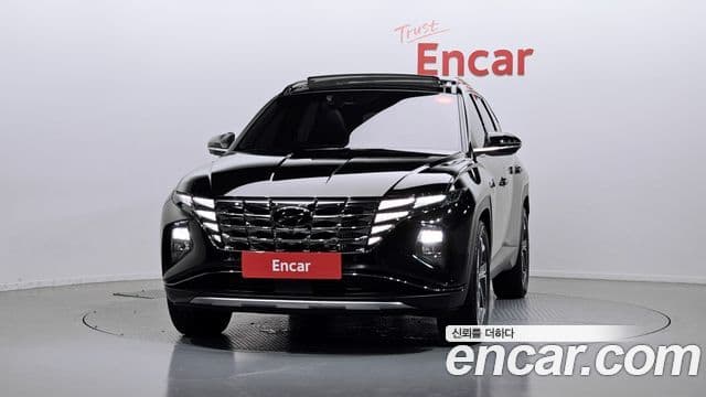 Hyundai Tucson (NX4) 2