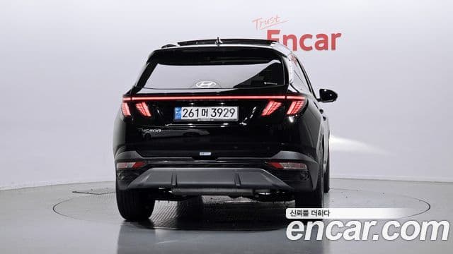 Hyundai Tucson (NX4) 3