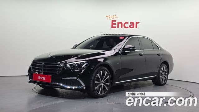 Mercedes-Benz E-Class W213 1
