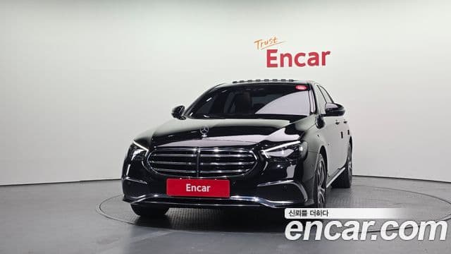 Mercedes-Benz E-Class W213 3