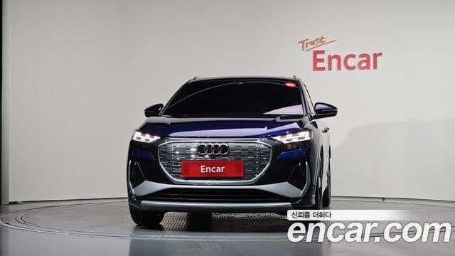 Audi Q4 e-트론 (F4) 2