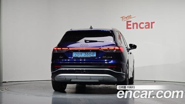 Audi Q4 e-트론 (F4) 3