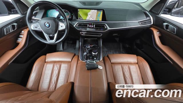 BMW X7 (G07) 4