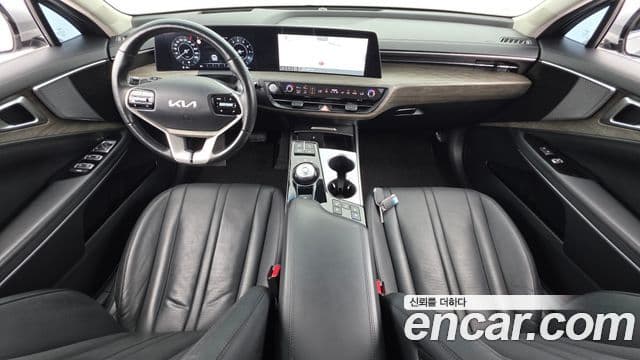 Kia K8 4