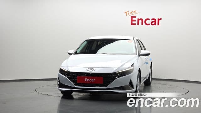 Hyundai Avante (CN7) 3