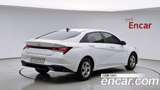 Hyundai Avante (CN7) 2