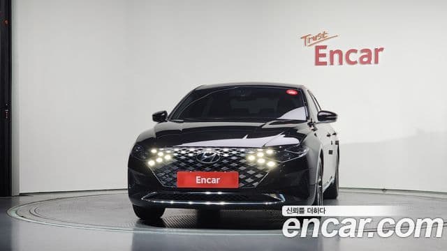 Hyundai The New Grandeur IG 2