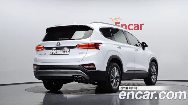 Hyundai Santa Fe TM 2