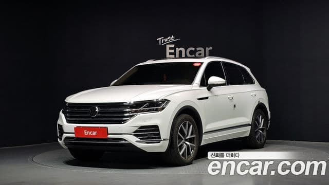 Volkswagen 투아렉 3rd Gen — 1