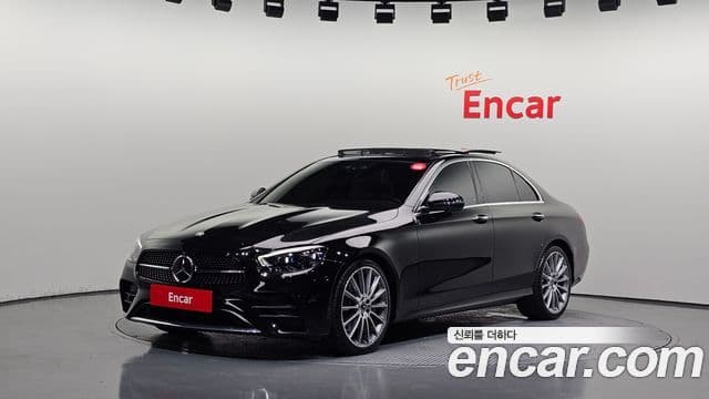 Mercedes-Benz E-Class W213 1