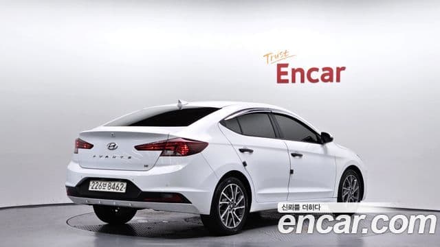 Hyundai The New Avante AD 2