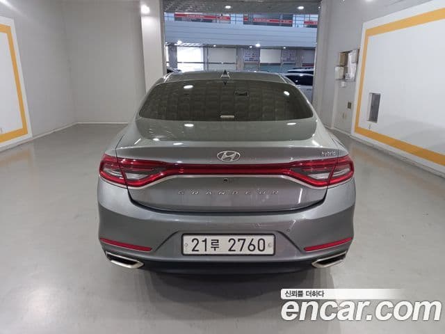Hyundai Grandeur IG Hybrid 4