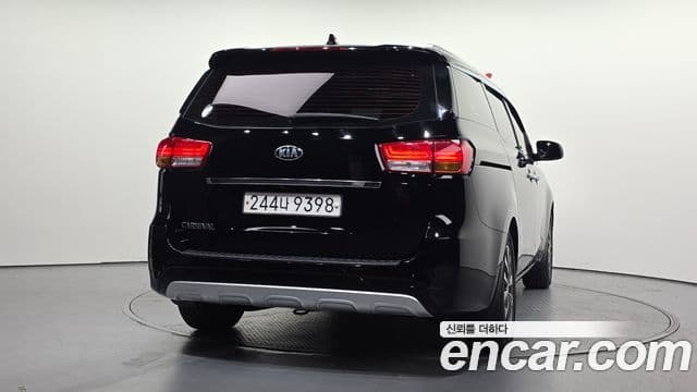 Kia All New Carnival 3