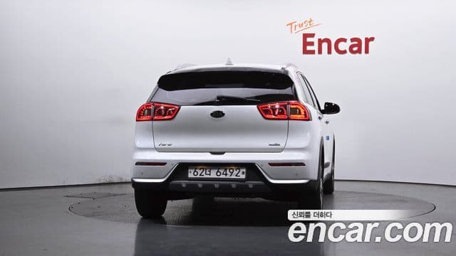 Kia Niro 4