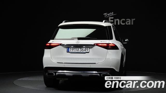 Mercedes-Benz GLE-Class W167 3