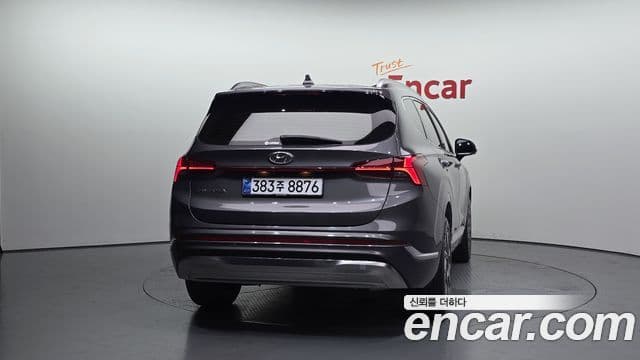 Hyundai The New Santa Fe 3