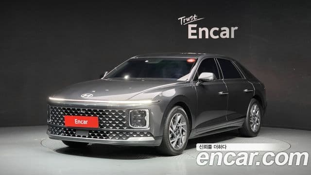 Hyundai Grandeur (GN7) 1