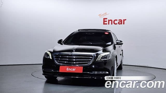 Mercedes-Benz S-Class W222 3