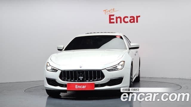 Maserati Ghibli 2