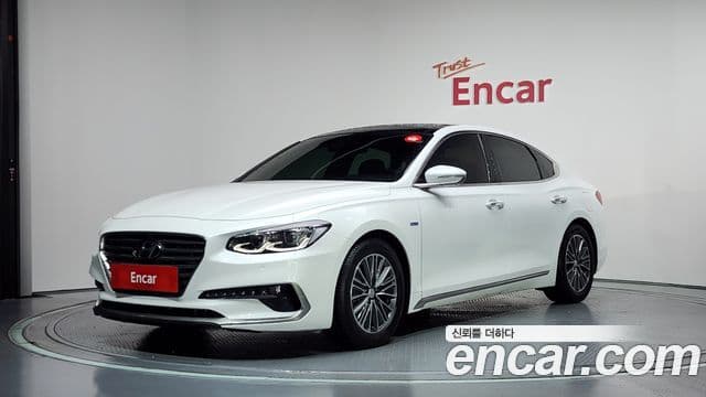 Hyundai Grandeur IG Hybrid 1