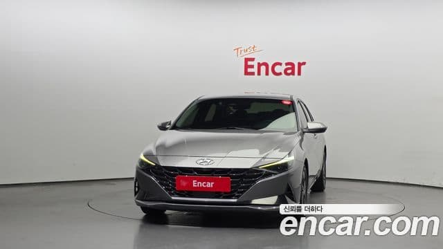 Hyundai Avante Hybrid (CN7) 2