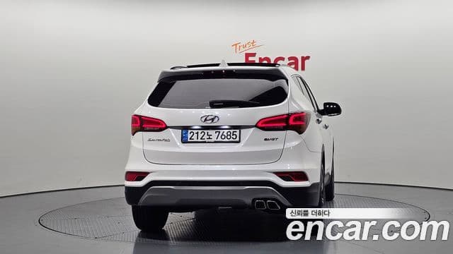 Hyundai Santa Fe The Prime 3