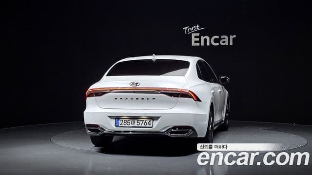 Hyundai The New Grandeur IG 4