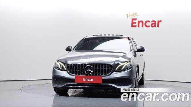 Mercedes-Benz E-Class W213 2