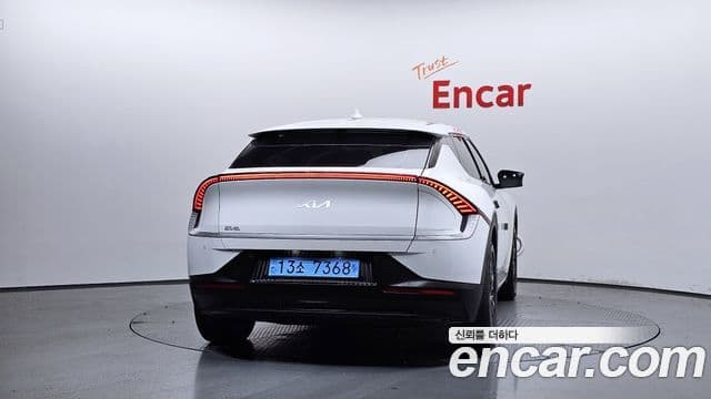 Kia EV6 4